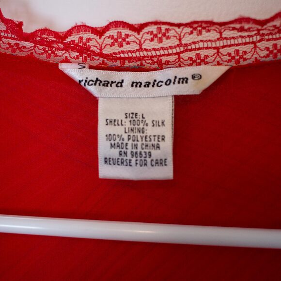 Sheer Red Swirl Silk Blouse Richard Malcolm Bell Sleeve V Neck L | True Spring - Picture 5 of 9
